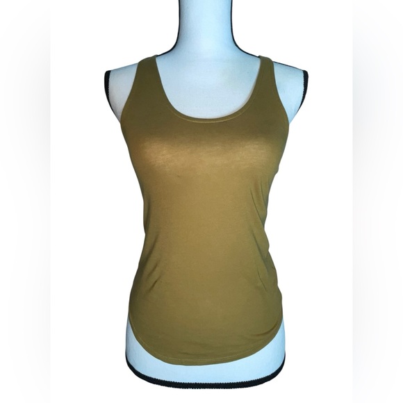 Melrose and Market Tops - Melrose And Market 100% Cotton Tank Top